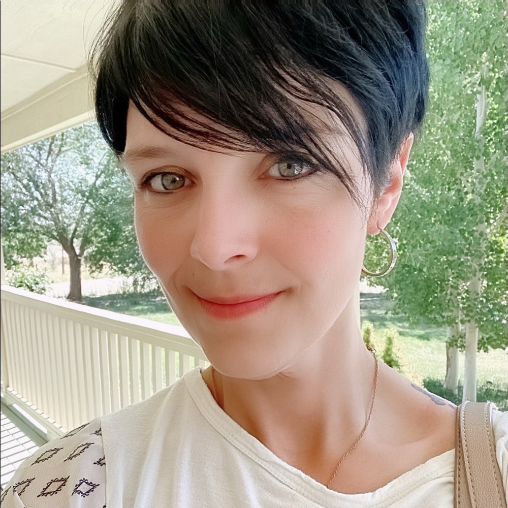 Meet your Posher, Michelle